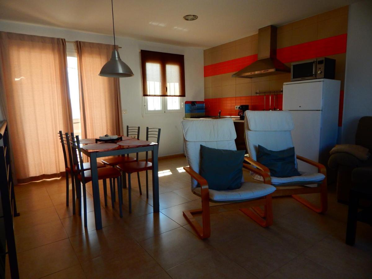 Apartamento Garcia lorca,solo familia y parejas Conil De La Frontera Exterior foto