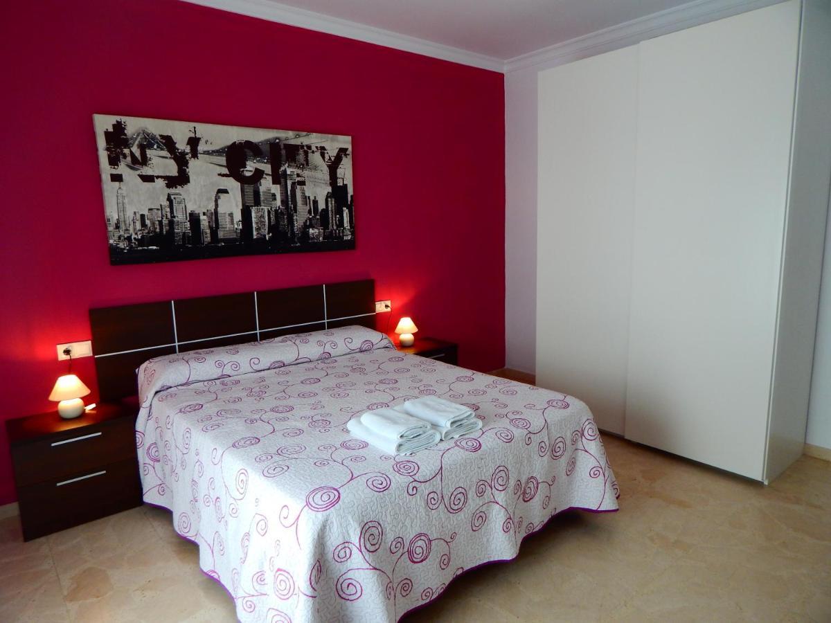 Apartamento Garcia lorca,solo familia y parejas Conil De La Frontera Exterior foto